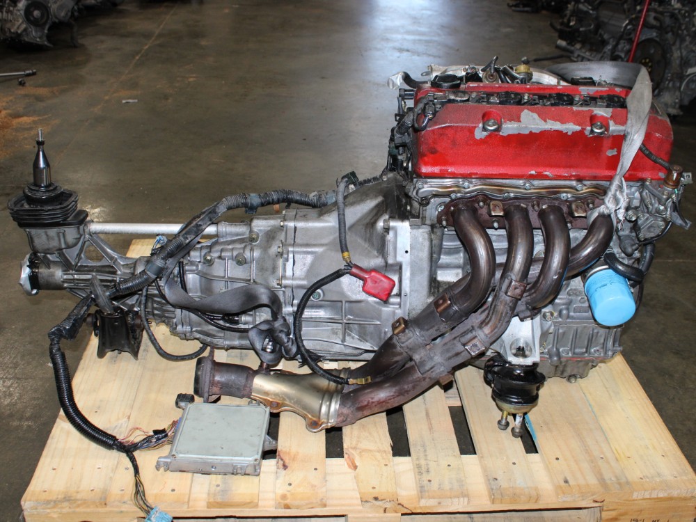 2000-2003 JDM HONDA S2000 2.0L ENGINE DOHC AP1 F20C1 WITH 6 SPEED MANUAL TRANSMISSION & ECU HARNESS